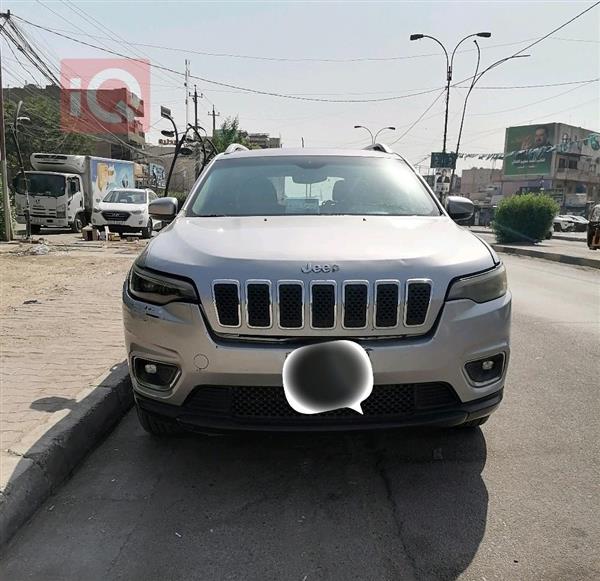 جيب شيروكي 2019 للبيع في العراق -  بغداد